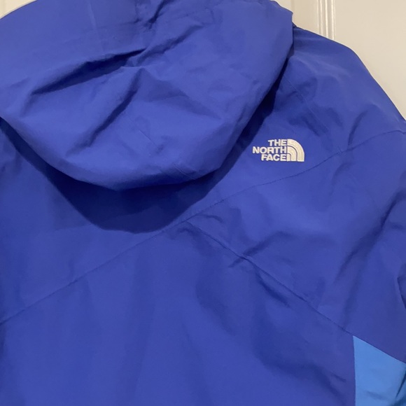 Blue The North Face winter coat - Picture 3 of 14